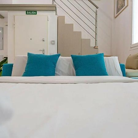 2Bedroom Duplex In Hortaleza Near Metro Madrid Exterior photo